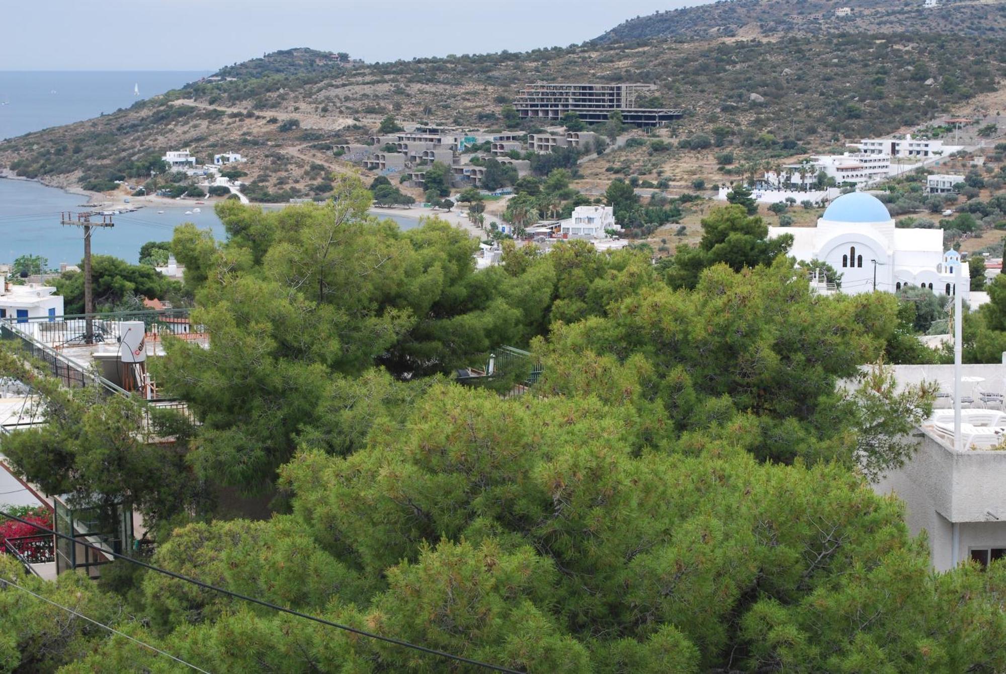 Sunset Rooms Agia Marina  Екстериор снимка
